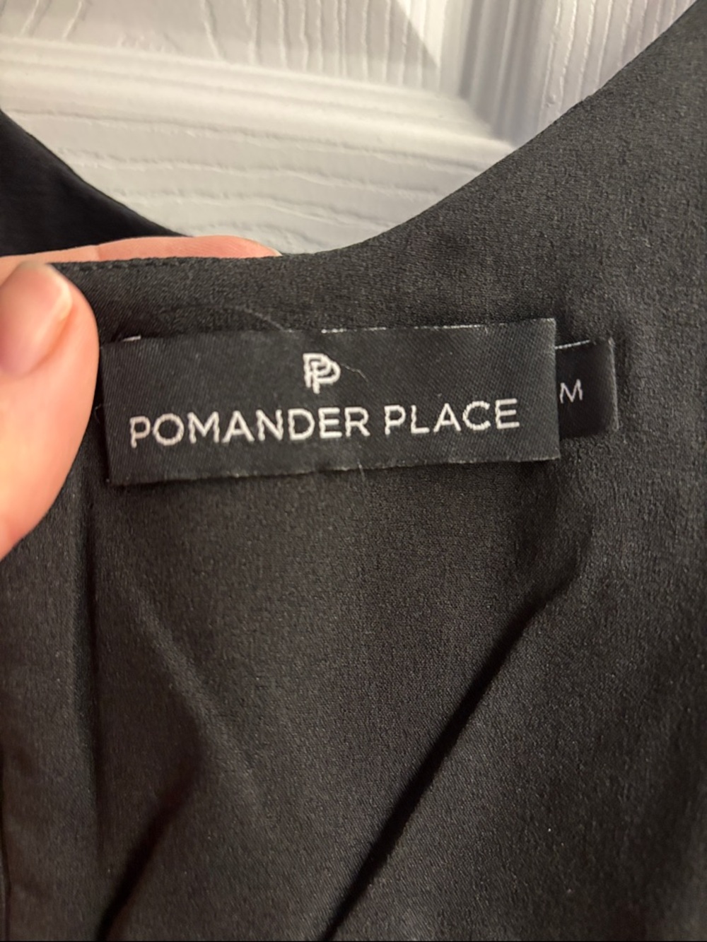 Tuckernuck/ Pomander Place Black Sleeveless Top - Picture 7 of 7